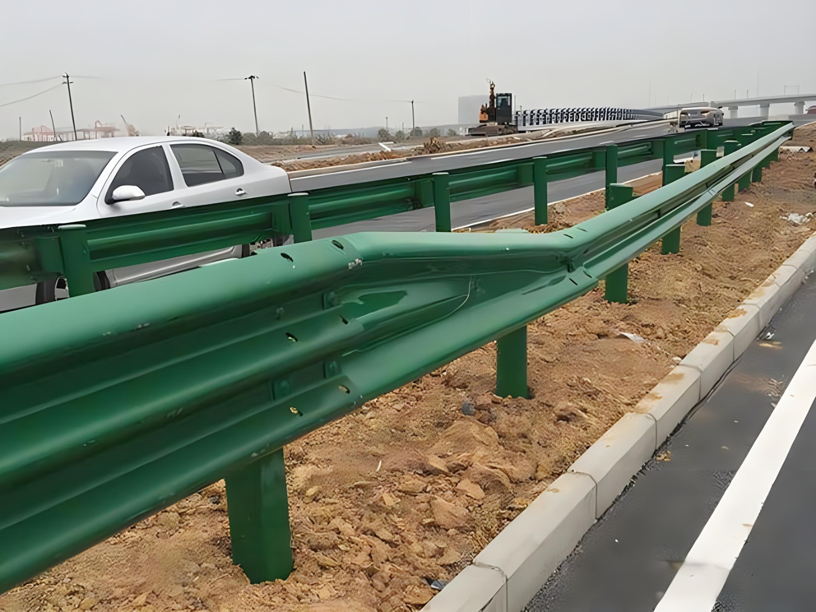金华高速波形护栏板日常维护方案确保道路安全新举措