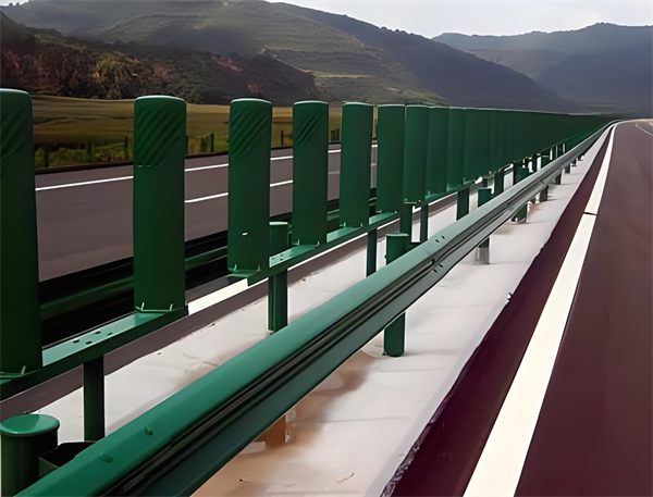 金华三波护栏板在高速公路的应用